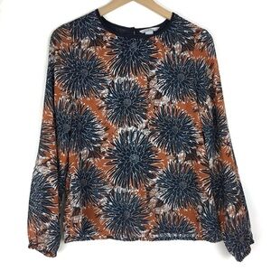 H&M Blouse Top Floral Sheer Flowy Long Sleeve Textured Lightweight Size 8 NWT